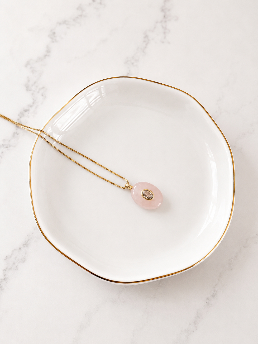 Rose Quartz Oval Pendant Necklace